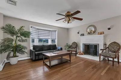 8 Park Cir, Attleboro, MA 02703 - Photo 4
