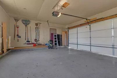 8 Park Cir, Attleboro, MA 02703 - Photo 26