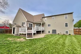 42 Mechanic St, Palmer, MA 01069 - Photo 36
