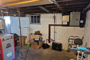 58 Eureka, Springfield, MA 01104 - Photo 10