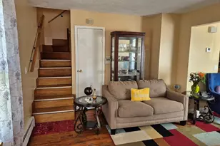 58 Eureka, Springfield, MA 01104 - Photo 2