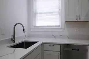 337 Centre St, Boston, MA 02130 - Photo 6