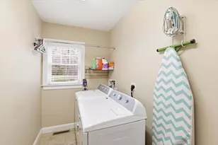 140 Pheasant Hill Cir, Barnstable, MA 02635 - Photo 20