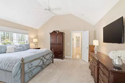 140 Pheasant Hill Cir, Barnstable, MA 02635 - Photo 12