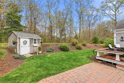 140 Pheasant Hill Cir, Barnstable, MA 02635 - Photo 34