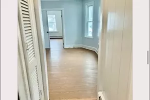 187 White St, Lowell, MA 01854 - Photo 18