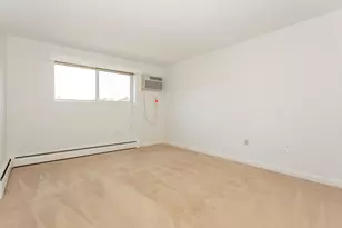 64 Main St, Stoneham, MA 02180 - Photo 8