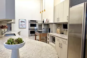414 Beacon St, Boston, MA 02115 - Photo 12