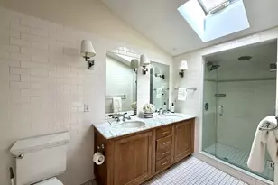 414 Beacon St, Boston, MA 02115 - Photo 18
