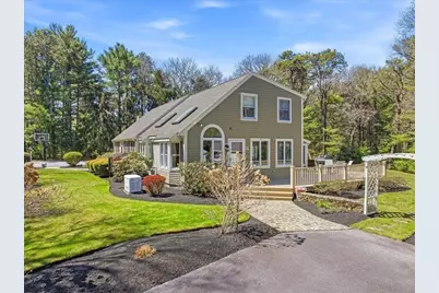 12 Salt Marsh Ln, Wareham, MA 02571 - Photo 2