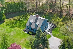 65 Center St, Groveland, MA 01834 - Photo 1