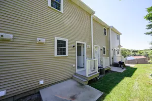 1148 Bedford St, Abington, MA 02351 - Photo 4