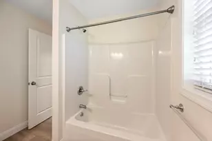 1148 Bedford St, Abington, MA 02351 - Photo 14