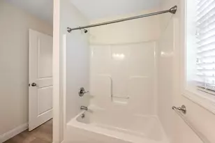 1148 Bedford St, Abington, MA 02351 - Photo 14