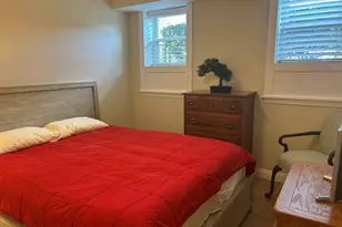 141 Chestnut St, Needham, MA 02492 - Photo 4