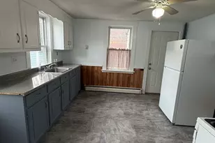 138 Park St, Stoughton, MA 02072 - Photo 4