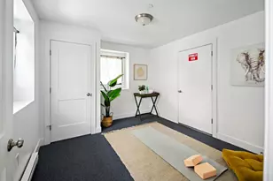 9 Cedar St, Boston, MA 02119 - Photo 10