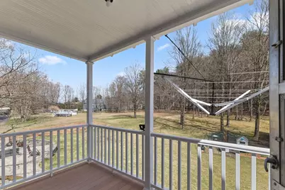 183 Pleasant St, Grafton, MA 01560 - Photo 26