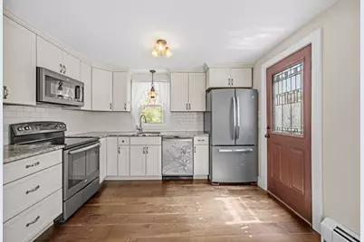 57 Dorothy Dr, Plymouth, MA 02360 - Photo 2