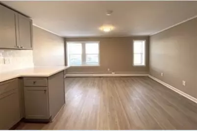 31 Western Ave #11, Gloucester, MA 01930 - Photo 2