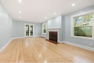 320 Quinobequin Rd, Newton, MA 02468 - Photo 2