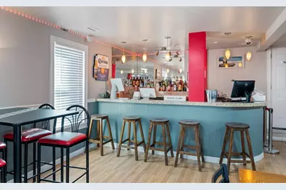 000 Park Ave, Worcester, MA 01609 - Photo 4