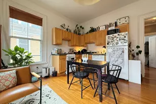 15 Bigelow St, Cambridge, MA 02139 - Photo 2