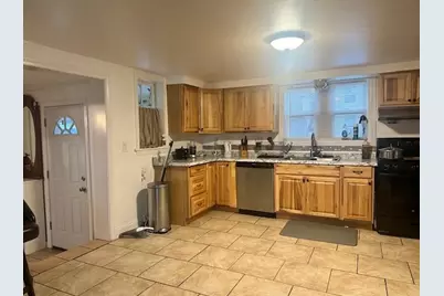 88 Wahconah St #-, Pittsfield, MA 01201 - Photo 4