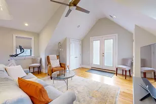 17 Hammond St, Somerville, MA 02143 - Photo 12