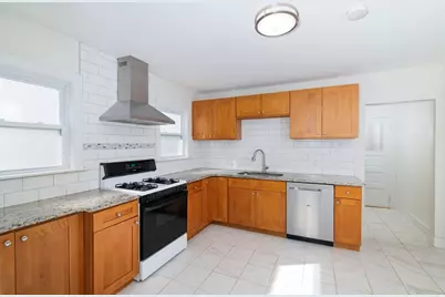 21 Wollaston Ave #0, Quincy, MA 02170 - Photo 2