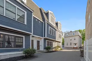 35 Middle St, Boston, MA 02127 - Photo 24