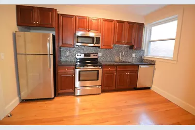 35 Saint Paul St. #6, Brookline, MA 02446 - Photo 2