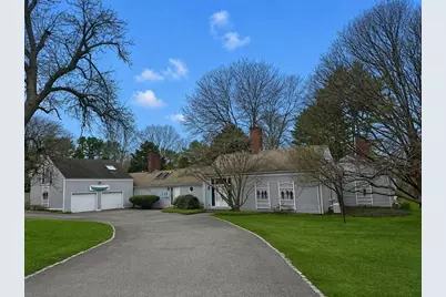 3 Proctor St, Manchester by the Sea, MA 01944 - Photo 1