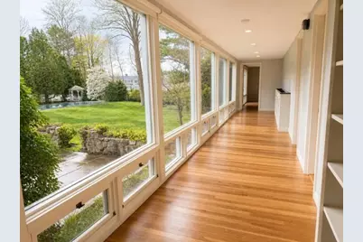 3 Proctor St, Manchester by the Sea, MA 01944 - Photo 2