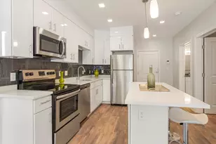 10 Essex St, Cambridge, MA 02139 - Photo 4