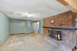 22 Birch St, West Brookfield, MA 01585 - Photo 20
