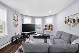 16 Cloutman St, Salem, MA 01970 - Photo 4