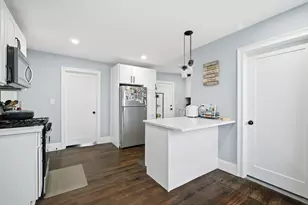16 Cloutman St, Salem, MA 01970 - Photo 8