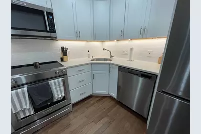 144 Commonwealth #9, Boston, MA 02116 - Photo 1