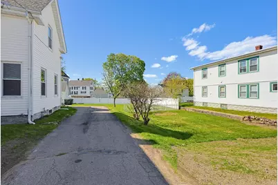 41 Washington St #1, Franklin, MA 02038 - Photo 24