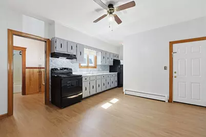 41 Washington St #1, Franklin, MA 02038 - Photo 8