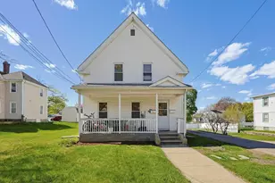 41 Washington St, Franklin, MA 02038 - Photo 1