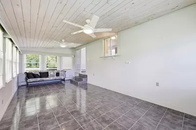 26 Gore Avenue, Hatfield, MA 01038 - Photo 14