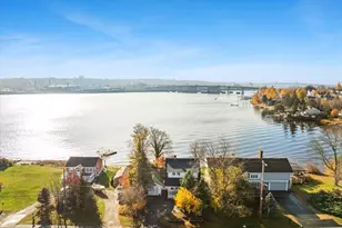 1496 Riverside Ave, Somerset, MA 02726 - Photo 2