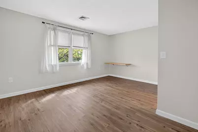 162 Oak St #18, Taunton, MA 02780 - Photo 8