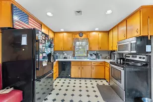 2 Burnside Ave, Seekonk, MA 02771 - Photo 2