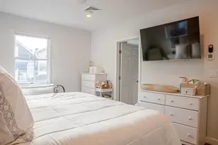 171 Tudor, Boston, MA 02127 - Photo 8