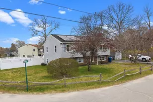 51 Hideaway Ln, Wareham, MA 02538 - Photo 4