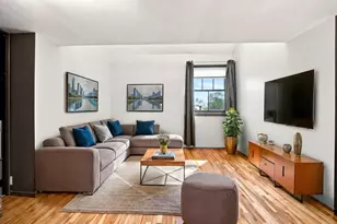 51 Pettee St, Newton, MA 02464 - Photo 1
