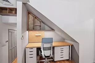 51 Pettee St, Newton, MA 02464 - Photo 8